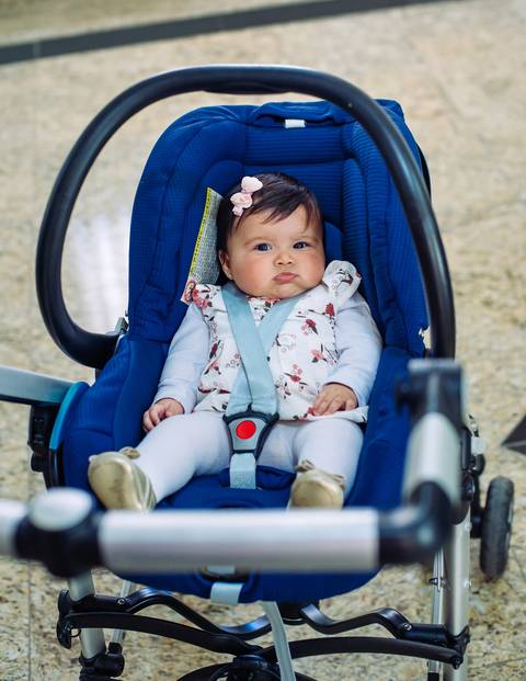 Carrinho de beb~e tem seu espaço na festa'