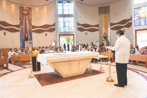 Batismo na Catedral São Dimas'