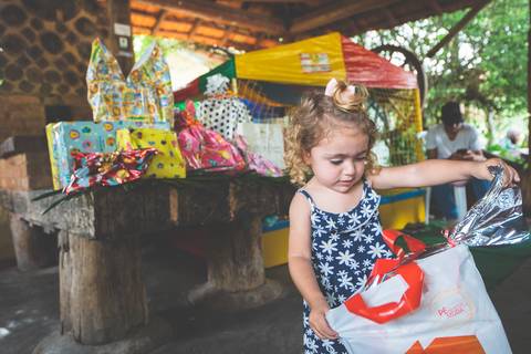 Fotógrafo em Monteiro Lobato para festa infantil'
