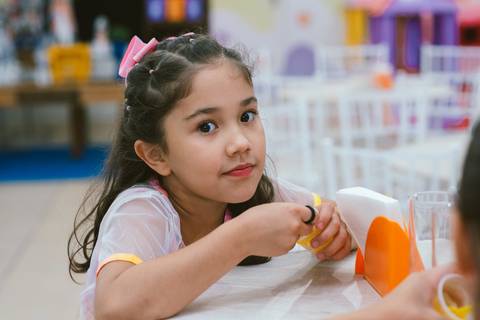 Fotógrafo especializada em fotografia de aniversário e ensaios infantis'