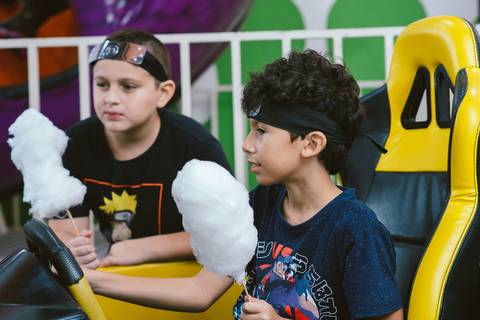 FOTOGRAFO  PARA ANIVERSARIO EM SJCAMPOS'