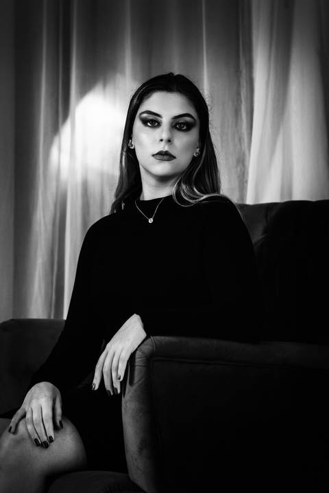 Ensaio feminino interno'