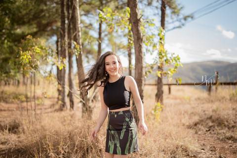 Ensaio fotográfico 15 anos em Belo Horizonte - MG feito por Natália Melo Fotografia'