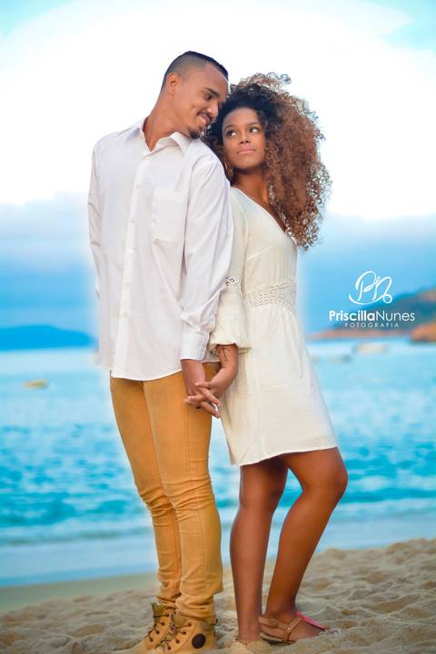 Ensaio/romântico/praia/Santos/SP'