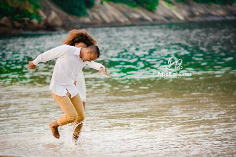 Ensaio/romântico/praia/Santos/SP'