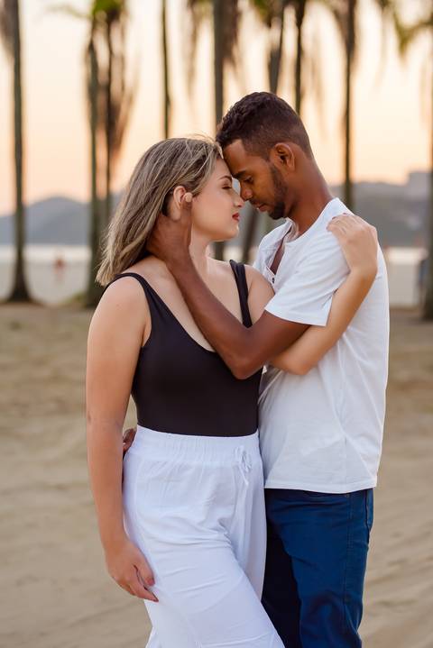 Ensaio/romântico/praia/Santos/SP'