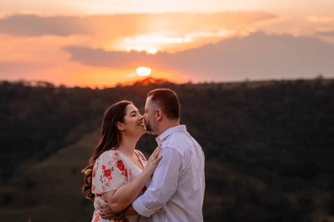 pre wedding, serra são pedro, morro do fogão, cruzeiro do facão, Mirante Container, fotos de casal, sessão de fotos,  '
