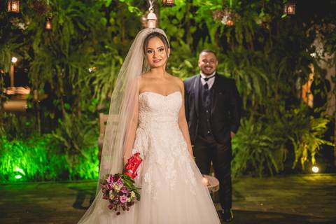 street-wedding-junior-prado-everton-rosa-vestido-de-casamento-sereia-destination-elopement-fotografo-licenciado-piracicaba'