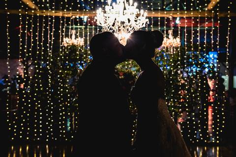 street-wedding-junior-prado-everton-rosa-vestido-de-casamento-sereia-destination-elopement-fotografo-licenciado-piracicaba'