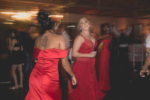 street-wedding-junior-prado-everton-rosa-vestido-de-casamento-sereia-destination-elopement-fotografo-licenciado-piracicaba'