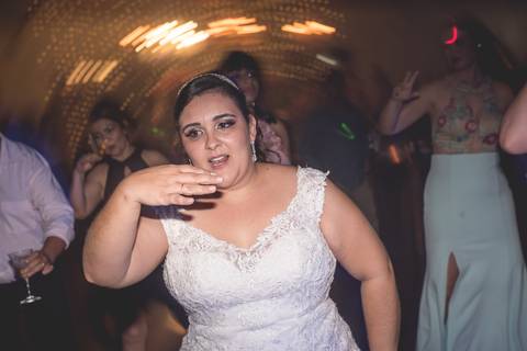 street-wedding-junior-prado-vestido-de-casamento-sereia-destination-elopement-fotografo-de-piracicaba-1001'