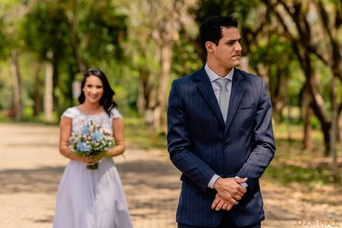 street-wedding-junior-prado-vestido-de-casamento-sereia-vireinoiva-voucasar-vermelho-madrinhas-decoraçao-buque-makeup-fvtb-blogdenoiva-noivas-2019'