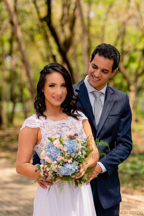 street-wedding-junior-prado-vestido-de-casamento-sereia-vireinoiva-voucasar-vermelho-madrinhas-decoraçao-buque-makeup-fvtb-blogdenoiva-noivas-2019'