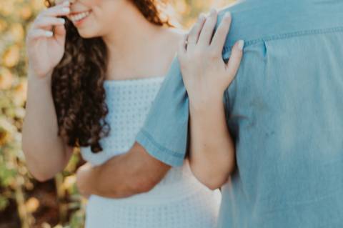 ensaio,fotos, fotografo piracicaba, americana, plantacao  girassol sumare, pre wedding, foto casal'