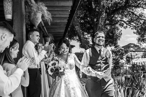 ensaio-fotos-fotografo-piracicaba-americana-plantacao-girassol-sumaré-pre-wedding-foto-casal, casamento, monte alegre, villa Itália restaurante, mini wedding'