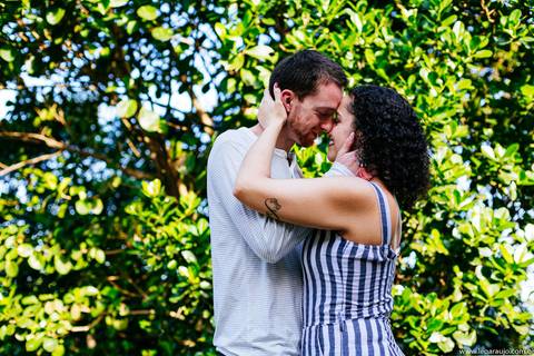 Casal feliz - pré wedding - ensaio pré casamento - Léo Araújo Fotografia - Fotógrafo RJ - Fotógrafo de Casamento'