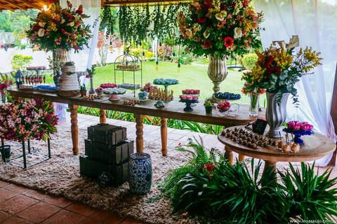 Mesa do bolo - Decoração - Léo Araújo Fotografia - Fotógrafo de Casamento RJ - Casamento - Fotografia de Casamento RJ'