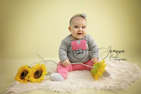 Acompanhamento do bebé
sessão 7 meses
Fernão Ferro
Jeanne Look Fotografias'