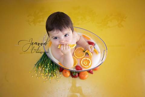 Sessão Banho de leite
Jeanne Look
acompanhamento do bebé
Fernão Ferro '