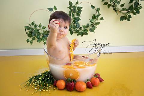 Sessão Banho de leite
Jeanne Look
acompanhamento do bebé
Fernão Ferro '