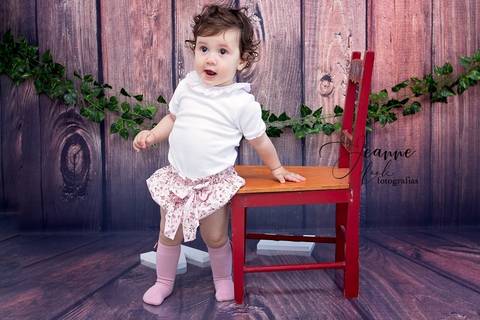 Banho de leite
Fotografia Fernão Ferro
Jeanne Look fotografias
primeiro aniversário'