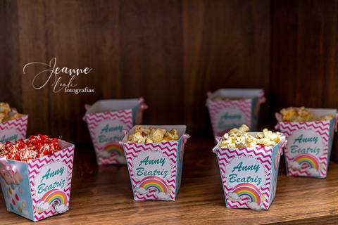 Cobertura fotográfica de evento
Primeiro ano
Festa de aniversário
Fernão Ferro
Jeanne Look Fotografias'