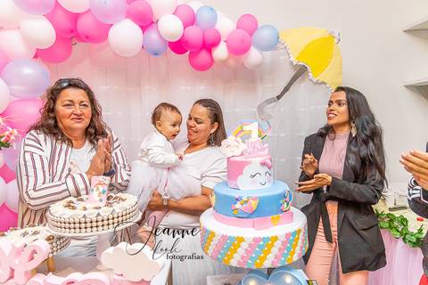 Cobertura fotográfica de evento
Primeiro ano
Festa de aniversário
Fernão Ferro
Jeanne Look Fotografias'