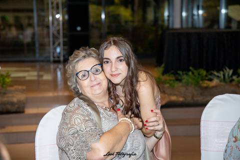 Cobertura fotográfica de evento
15 anos
Festa de aniversário
Fernão Ferro
Jeanne Look Fotografias'