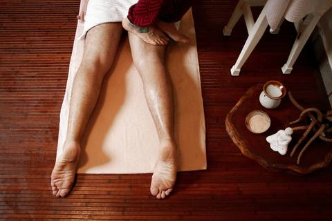 Cláudia de Holanda massoterapeuta Ayurvédica em Recife. Foto e reprodução: Marina Guimarães'