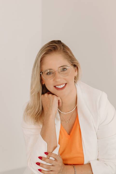 Renata Franciozi - Psicóloga Especialista em TEA. Foto e reprodução: Marina Guimarães'
