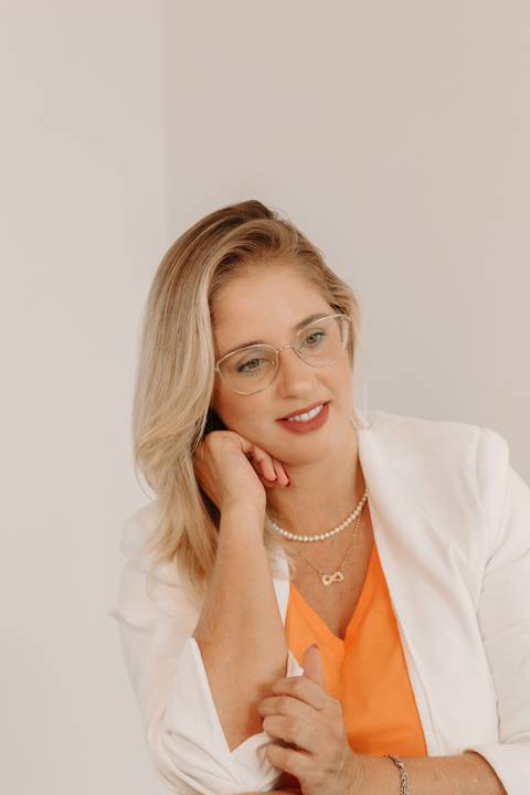 Renata Franciozi - Psicóloga Especialista em TEA. Foto e reprodução: Marina Guimarães'