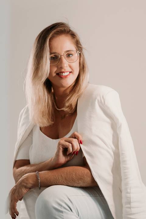 Renata Franciozi - Psicóloga Especialista em TEA. Foto e reprodução: Marina Guimarães'