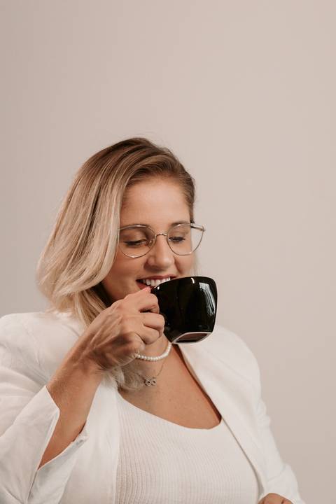 Renata Franciozi - Psicóloga Especialista em TEA. Foto e reprodução: Marina Guimarães'