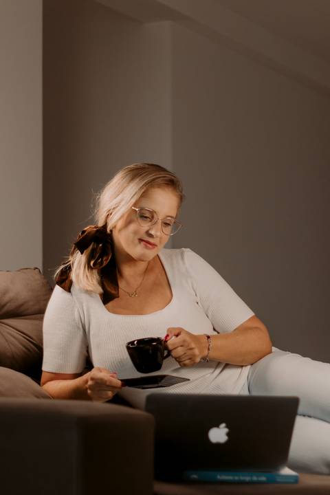 Renata Franciozi - Psicóloga Especialista em TEA. Foto e reprodução: Marina Guimarães'