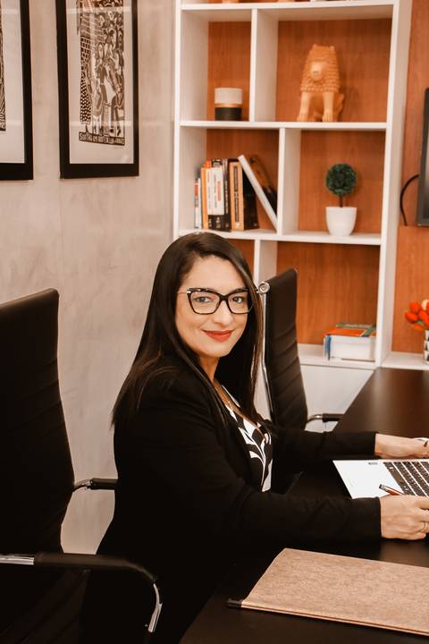 Geane Nunes, Advogada de Família. Foto e produção: Marina Guimarães @mgmarinaguimaraes'