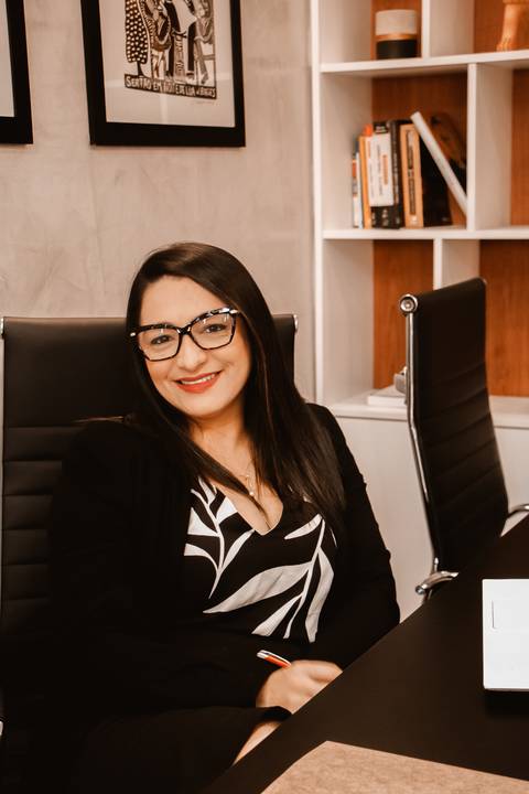 Geane Nunes, Advogada de Família. Foto e produção: Marina Guimarães @mgmarinaguimaraes'