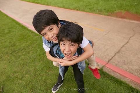 Kauan Siqueira e vinicius Siqueira as aventuras de Poliana parque Jundiaí gêmeos Gael e Benicio'