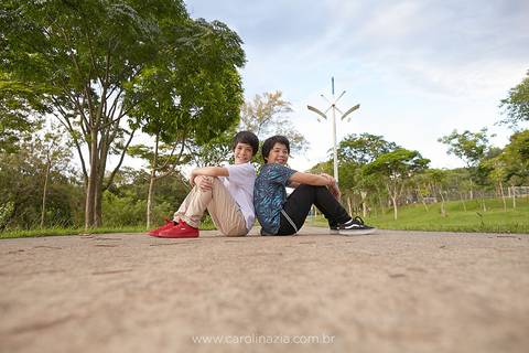 Kauan Siqueira e vinicius Siqueira as aventuras de Poliana parque Jundiaí gêmeos Gael e Benicio'