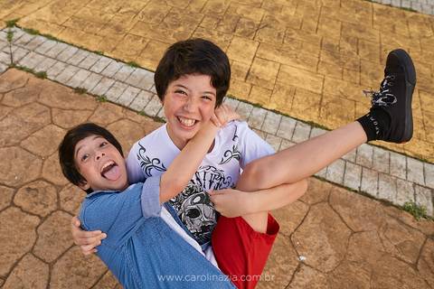 Kauan Siqueira e vinicius Siqueira as aventuras de Poliana parque Jundiaí gêmeos Gael e Benicio'