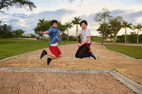 Kauan Siqueira e vinicius Siqueira as aventuras de Poliana parque Jundiaí gêmeos Gael e Benicio'