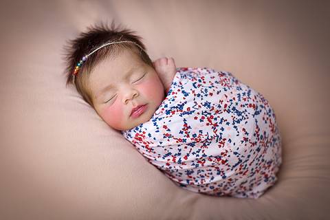 Ensaio Newborn - Sofia - 15 dias de vida - Tami Rodriguez Fotografia - Niterói'