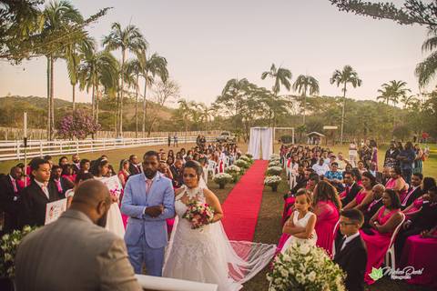 Alexandre e Mariana
Celebração
Alto Rio Doce - MG'
