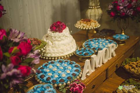 Alexandre e Mariana
Mesa do Bolo
Alto Rio Doce - MG'