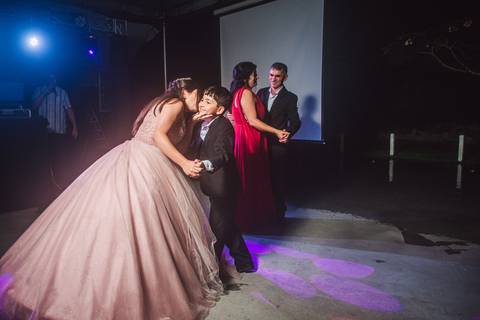 julia-15-anos-barbacena-mg'