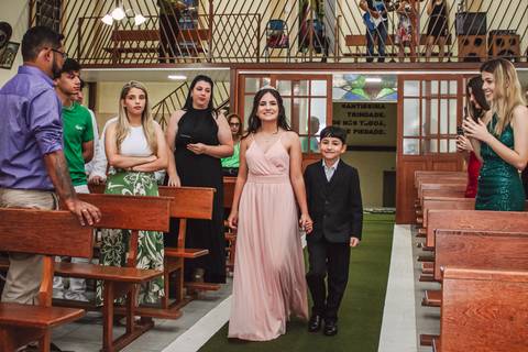 julia-15-anos-barbacena-mg'