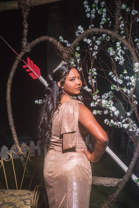 Poses Ytauane 15 anos Cipotãnea'