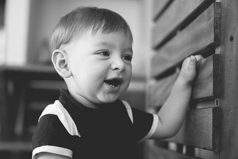 acompanhamento-ensaioemcasa-luznatural-lifestyle-familia-priscilianas-prisciladagnesi-fotografiadefamilia-sp-acompanhamentoinfantil-ensaiodefamilia-saopaulo-vilaromana-vilaleopoldina-vilapompeia-lapa-maedemenina-maedemenino-maedeprimeiraviagem-brincadeira'