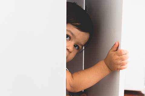 acompanhamento-ensaioemcasa-luznatural-lifestyle-familia-priscilianas-prisciladagnesi-fotografiadefamilia-sp-acompanhamentoinfantil-ensaiodefamilia-saopaulo-vilaromana-vilaleopoldina-vilapompeia-lapa-maedemenina-maedemenino-maedeprimeiraviagem-brincadeira'