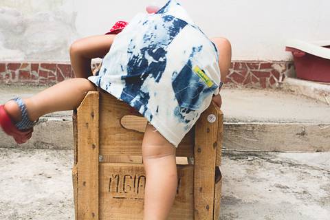 acompanhamento-ensaioemcasa-luznatural-lifestyle-familia-priscilianas-prisciladagnesi-fotografiadefamilia-sp-acompanhamentoinfantil-ensaiodefamilia-saopaulo-vilaromana-vilaleopoldina-vilapompeia-lapa-maedemenina-maedemenino-maedeprimeiraviagem-brincadeira'