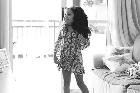 acompanhamento-ensaioemcasa-luznatural-lifestyle-familia-priscilianas-prisciladagnesi-fotografiadefamilia-sp-acompanhamentoinfantil-ensaiodefamilia-saopaulo-vilaromana-vilaleopoldina-vilapompeia-lapa-maedemenina-maedemenino-maedeprimeiraviagem-brincadeira'